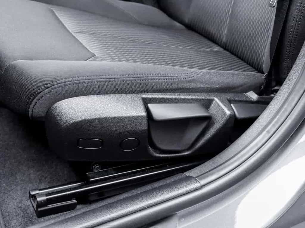 BMW 1 Series 118i 5-Türer+LED+NAVI+AUT+17" LMR 05/2019-photo-13