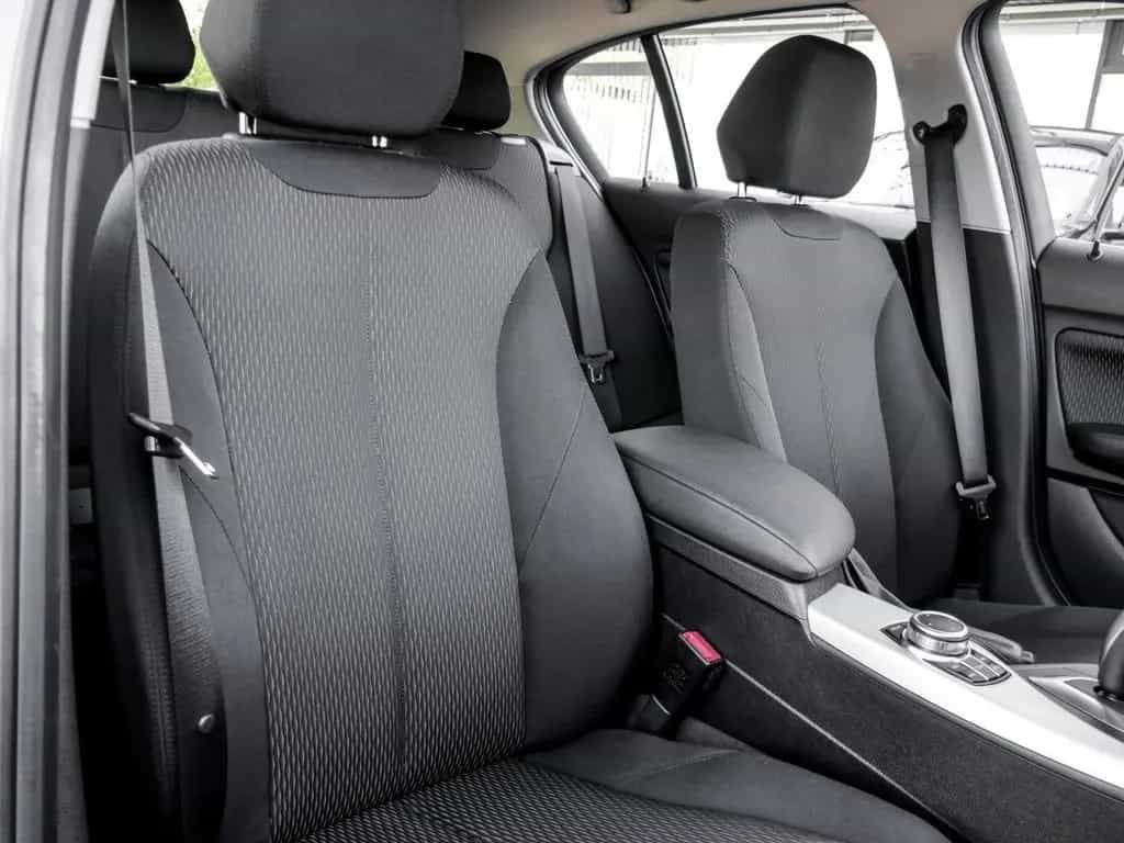 BMW 1 Series 118i 5-Türer+LED+NAVI+AUT+17" LMR 05/2019-photo-4