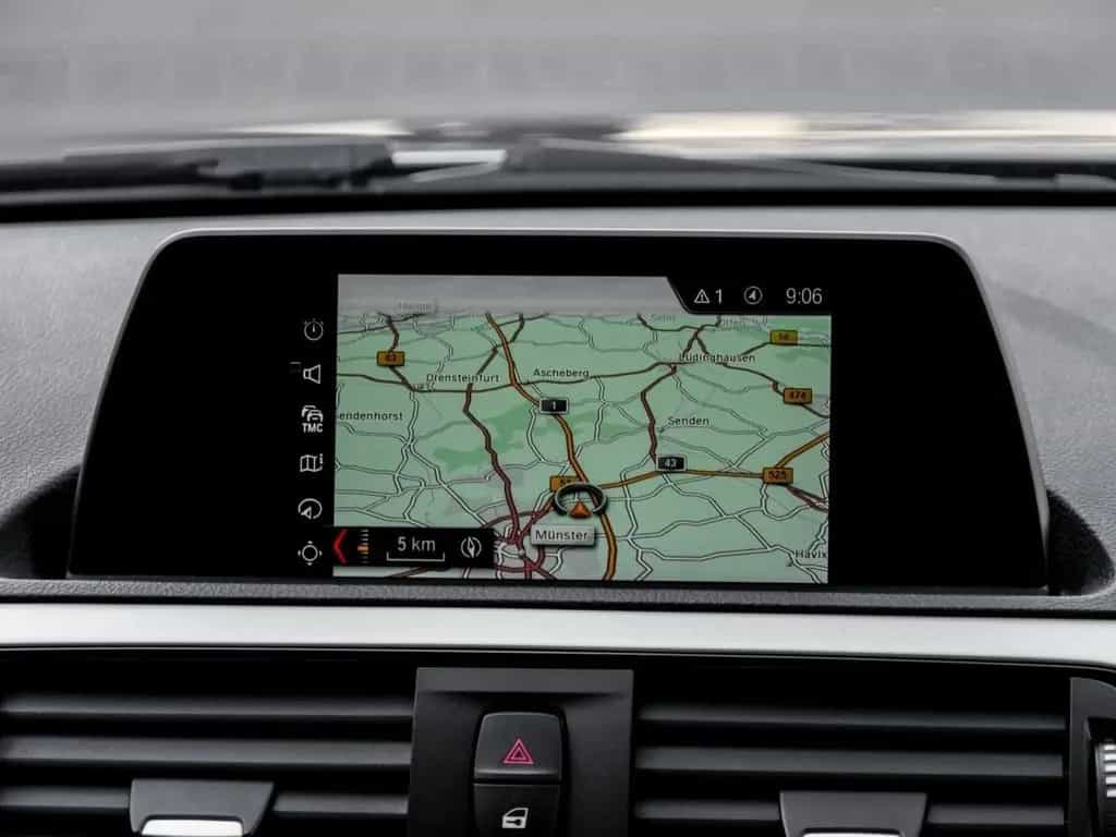 BMW 1 Series 118i 5-Türer+LED+NAVI+AUT+17" LMR 05/2019-photo-5