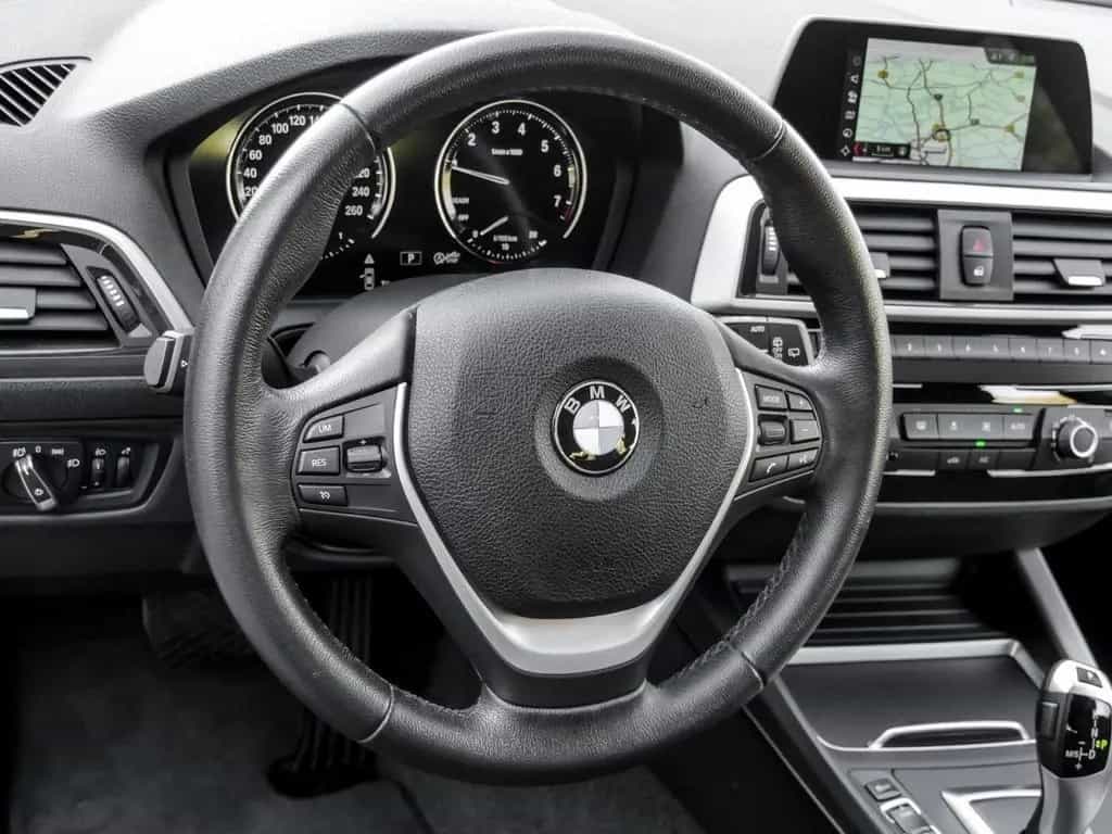BMW 1 Series 118i 5-Türer+LED+NAVI+AUT+17" LMR 05/2019-photo-7