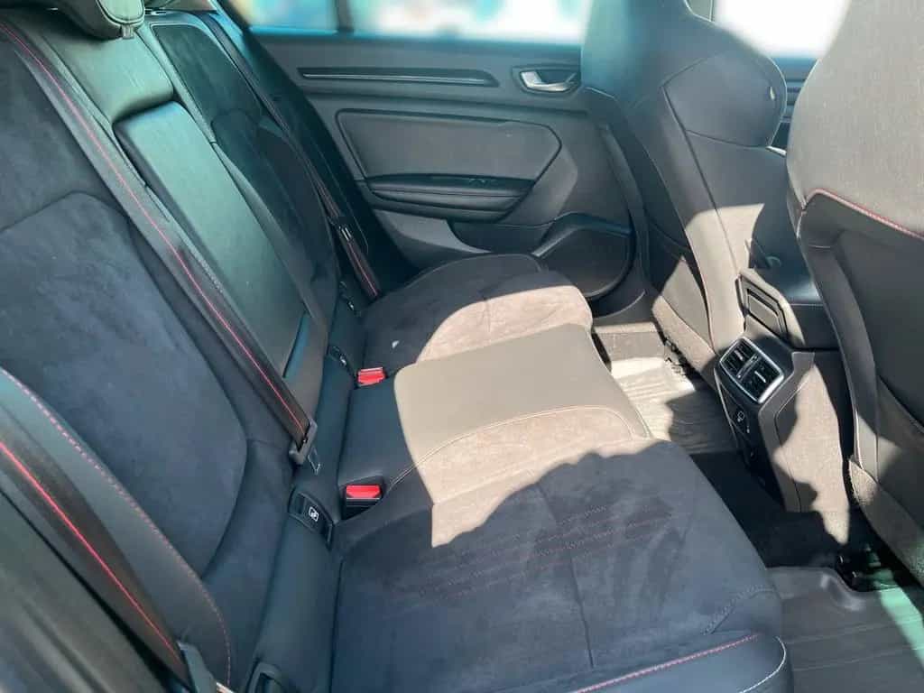 Renault Megane IV Grandtour 1,3 TCE R.S. Line Automatik 03/2021-photo-18