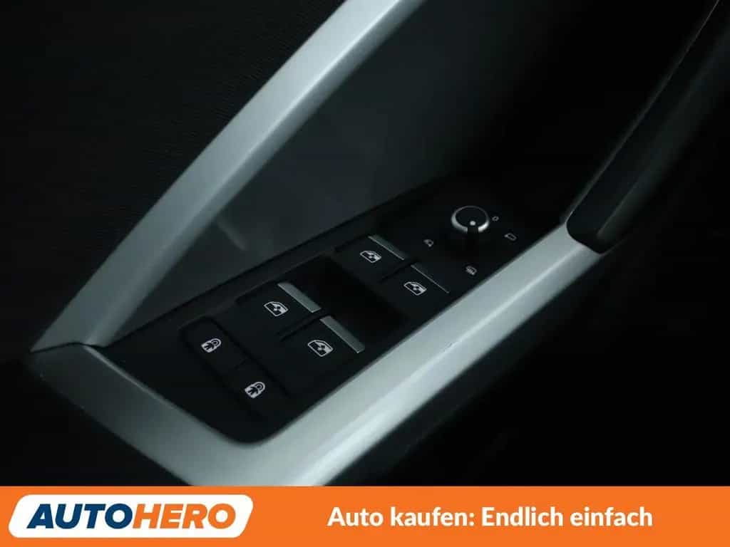 Audi Q3 35 TFSI Mild-Hybrid ACT Aut.*NAVI*CAM*SHZ* 10/2021-photo-24