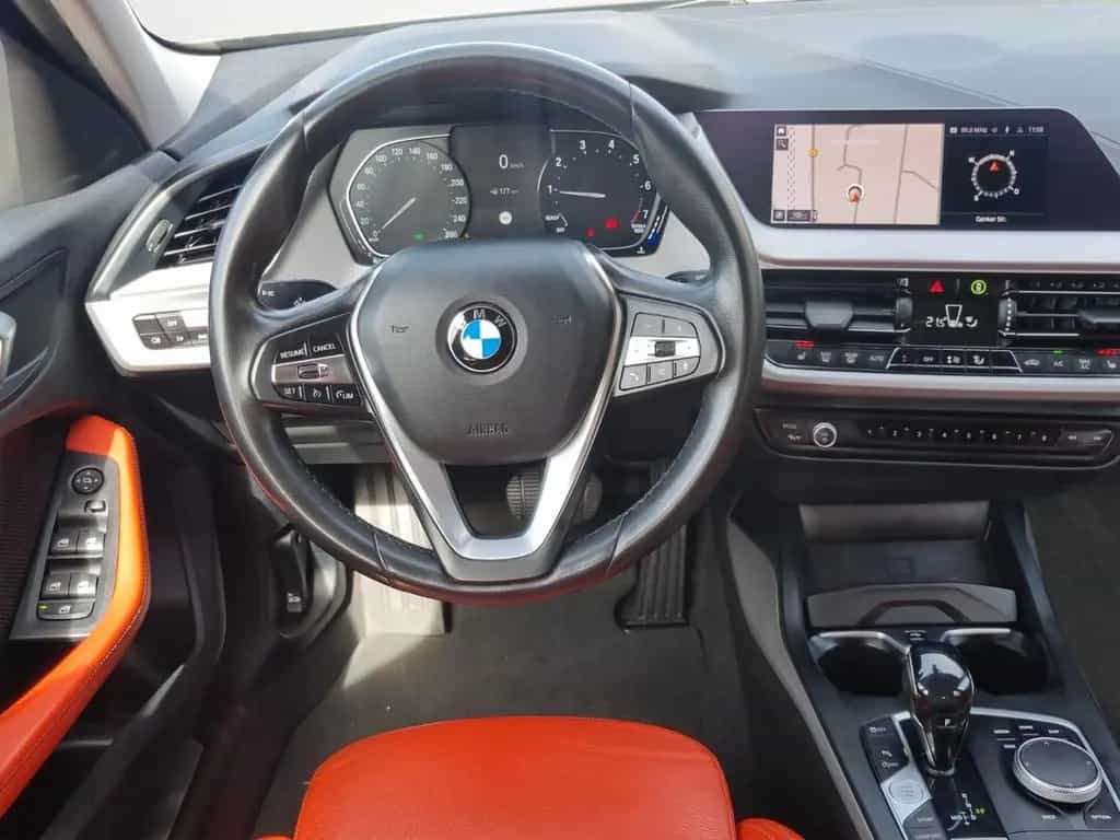 BMW 1 Series 118 i Advantage Automatik*LEDER*LED*ALU*PDC*SHZ* 09/2020-photo-10