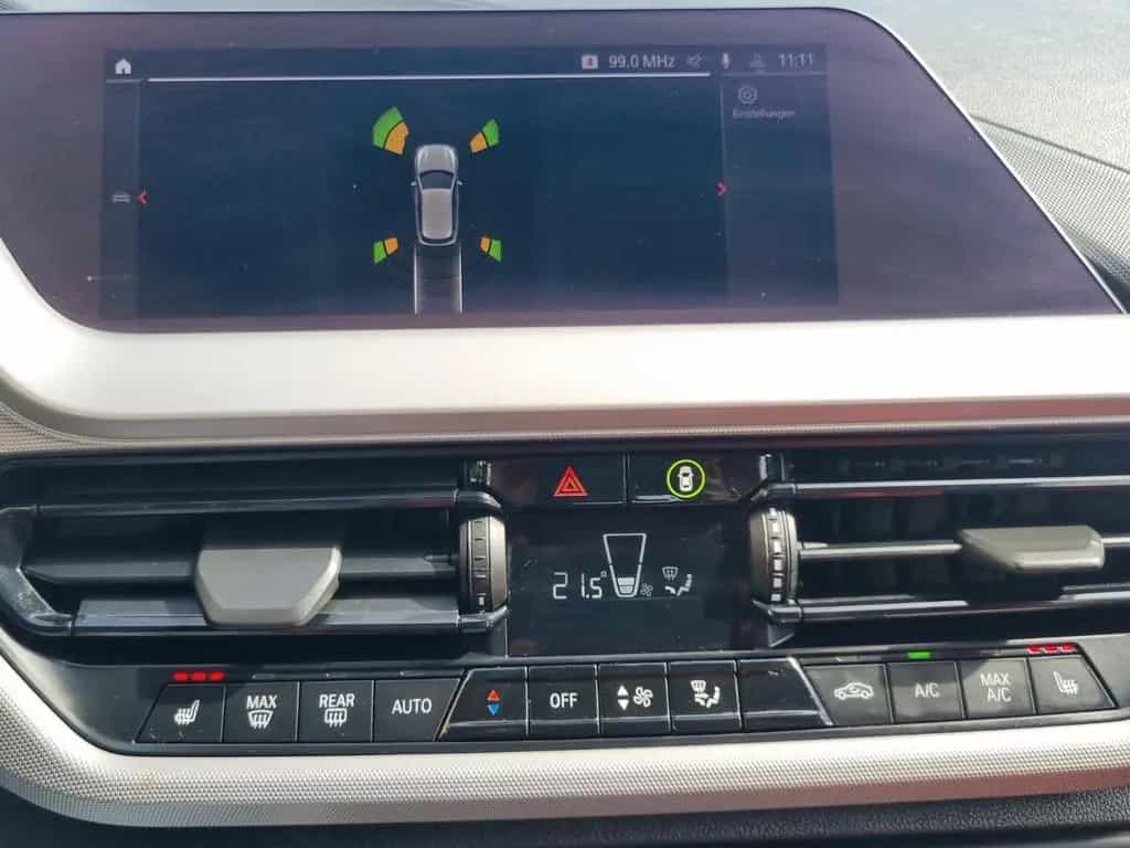 BMW 1 Series 118 i Advantage Automatik*LEDER*LED*ALU*PDC*SHZ* 09/2020-photo-21