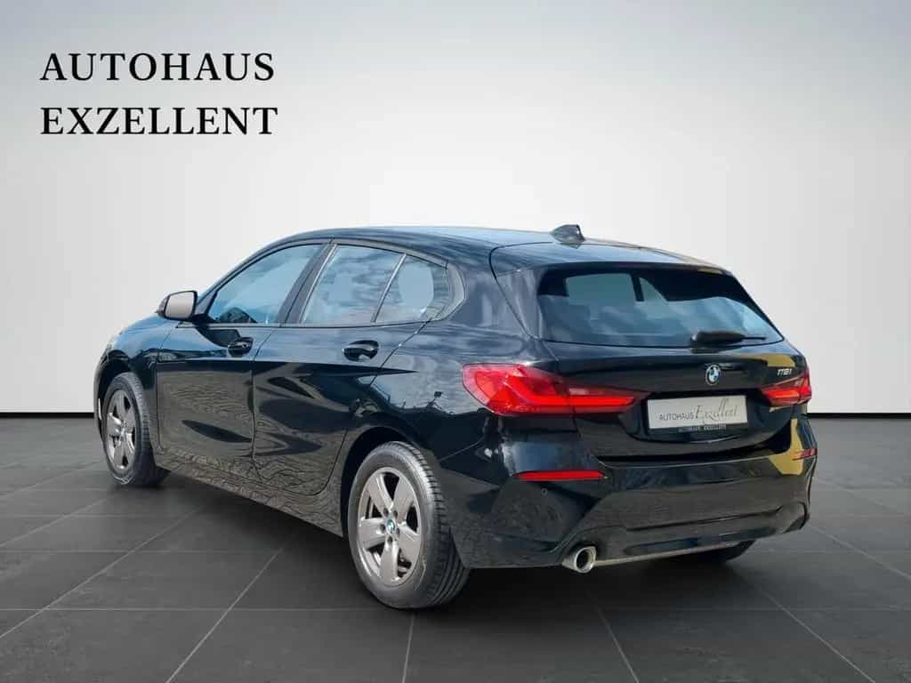 BMW 1 Series 118 i Advantage Automatik*LEDER*LED*ALU*PDC*SHZ* 09/2020-photo-3
