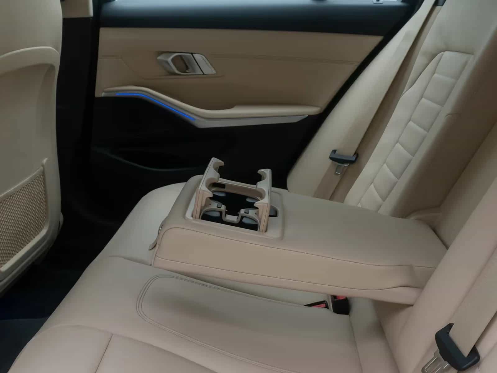 BMW 3 Series 320d Touring Advantage AHK DrAss ParkAss HiFi 02/2021-photo-27