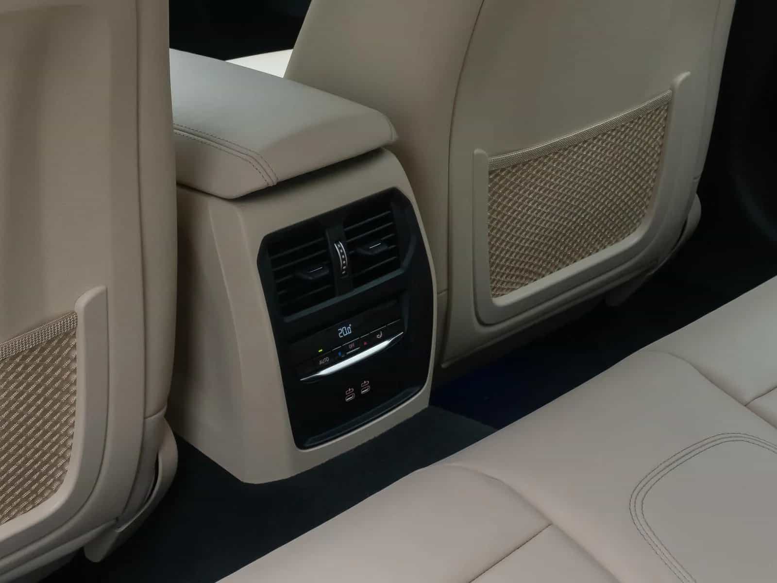 BMW 3 Series 320d Touring Advantage AHK DrAss ParkAss HiFi 02/2021-photo-28