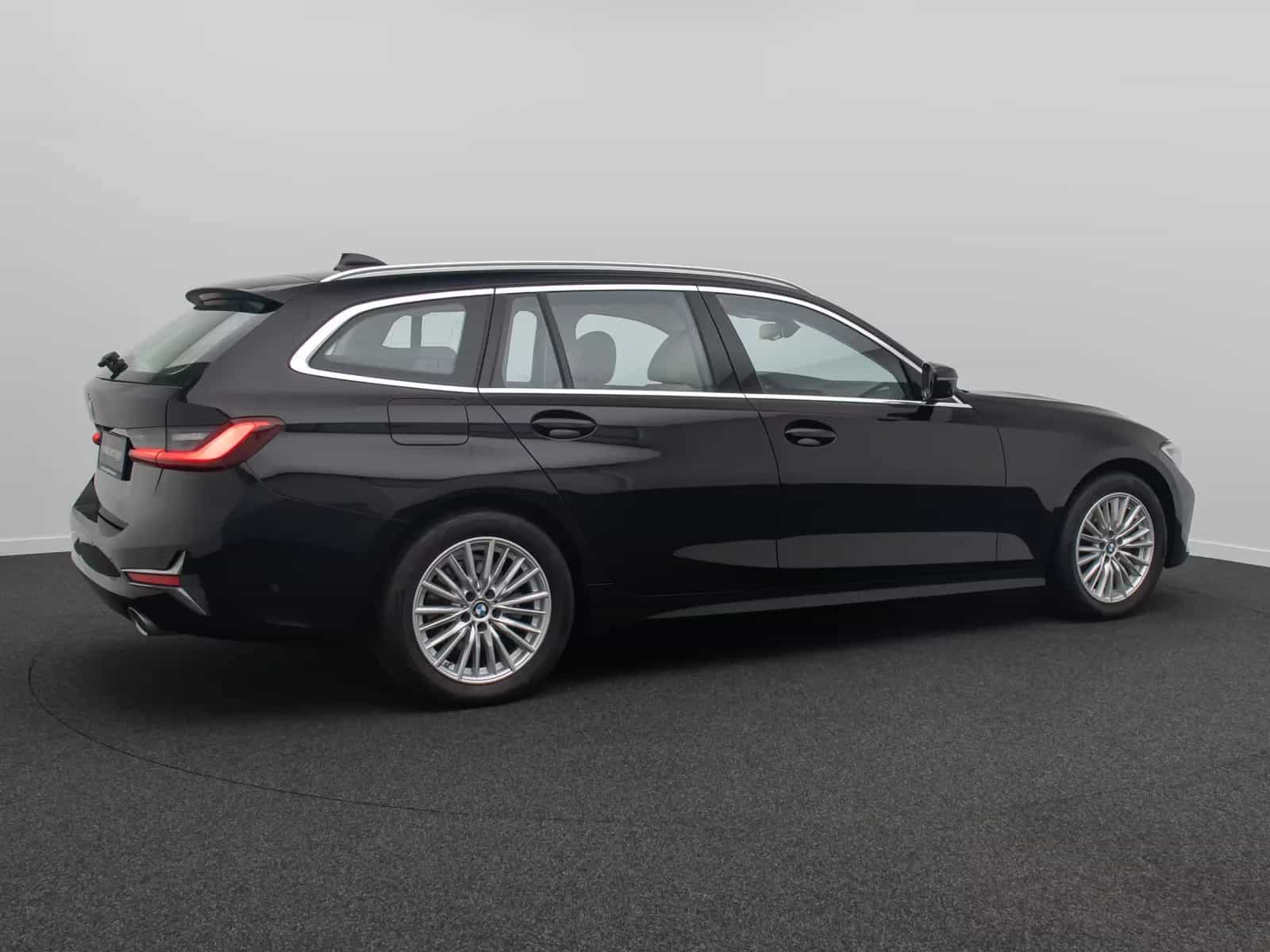 BMW 3 Series 320d Touring Advantage AHK DrAss ParkAss HiFi 02/2021-photo-5