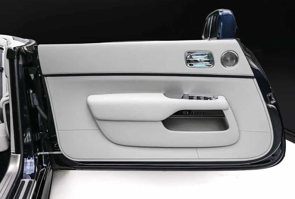 Rolls-Royce Dawn Onyx Concept 08/2022-photo-14
