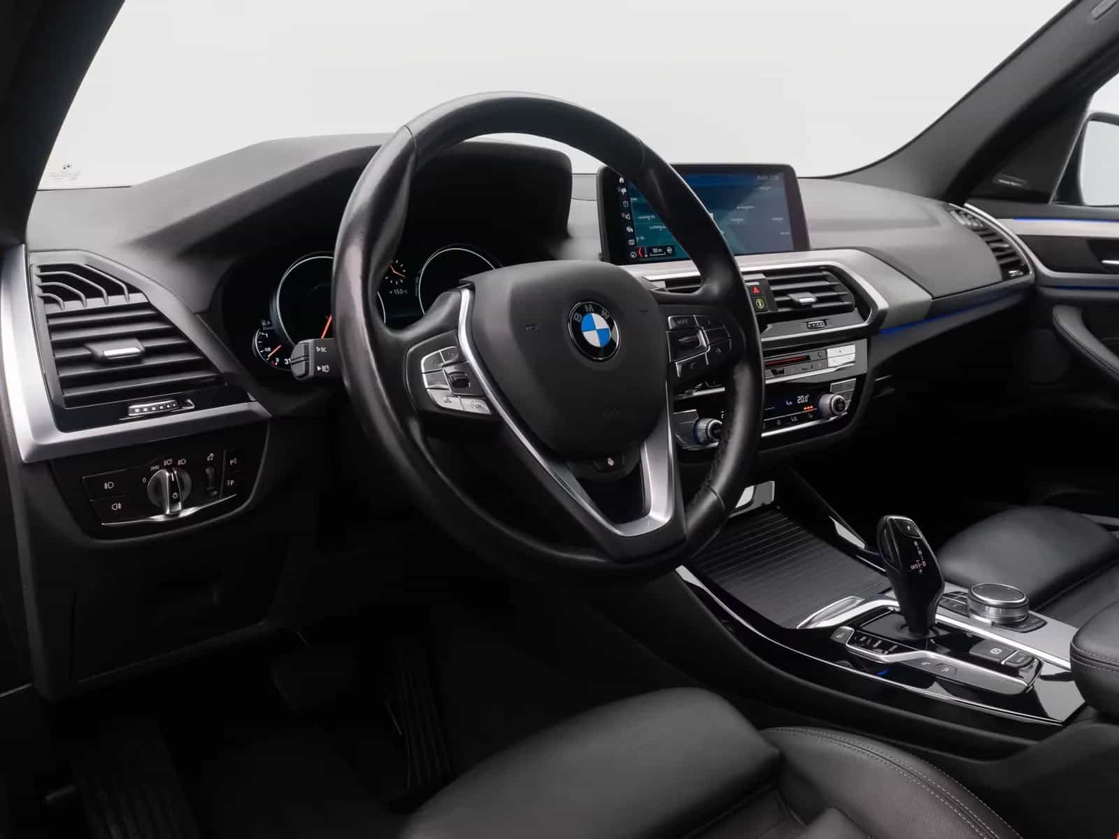 BMW X3 01/2019-photo-19