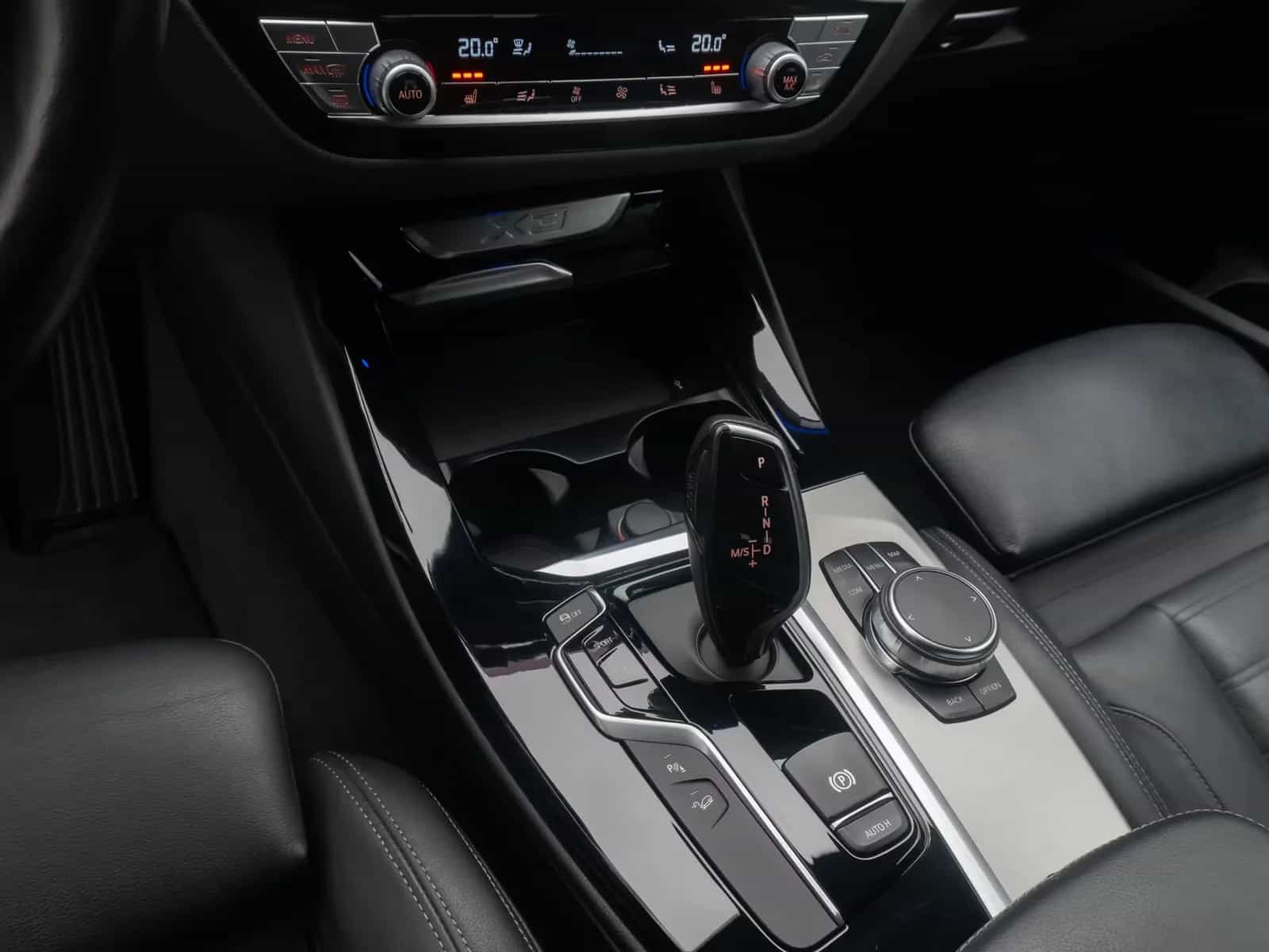 BMW X3 01/2019-photo-21