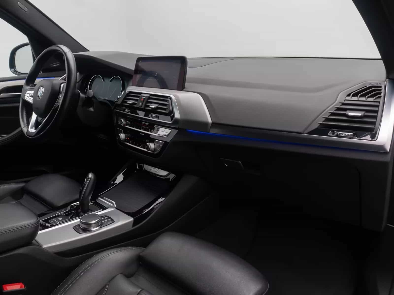 BMW X3 01/2019-photo-22