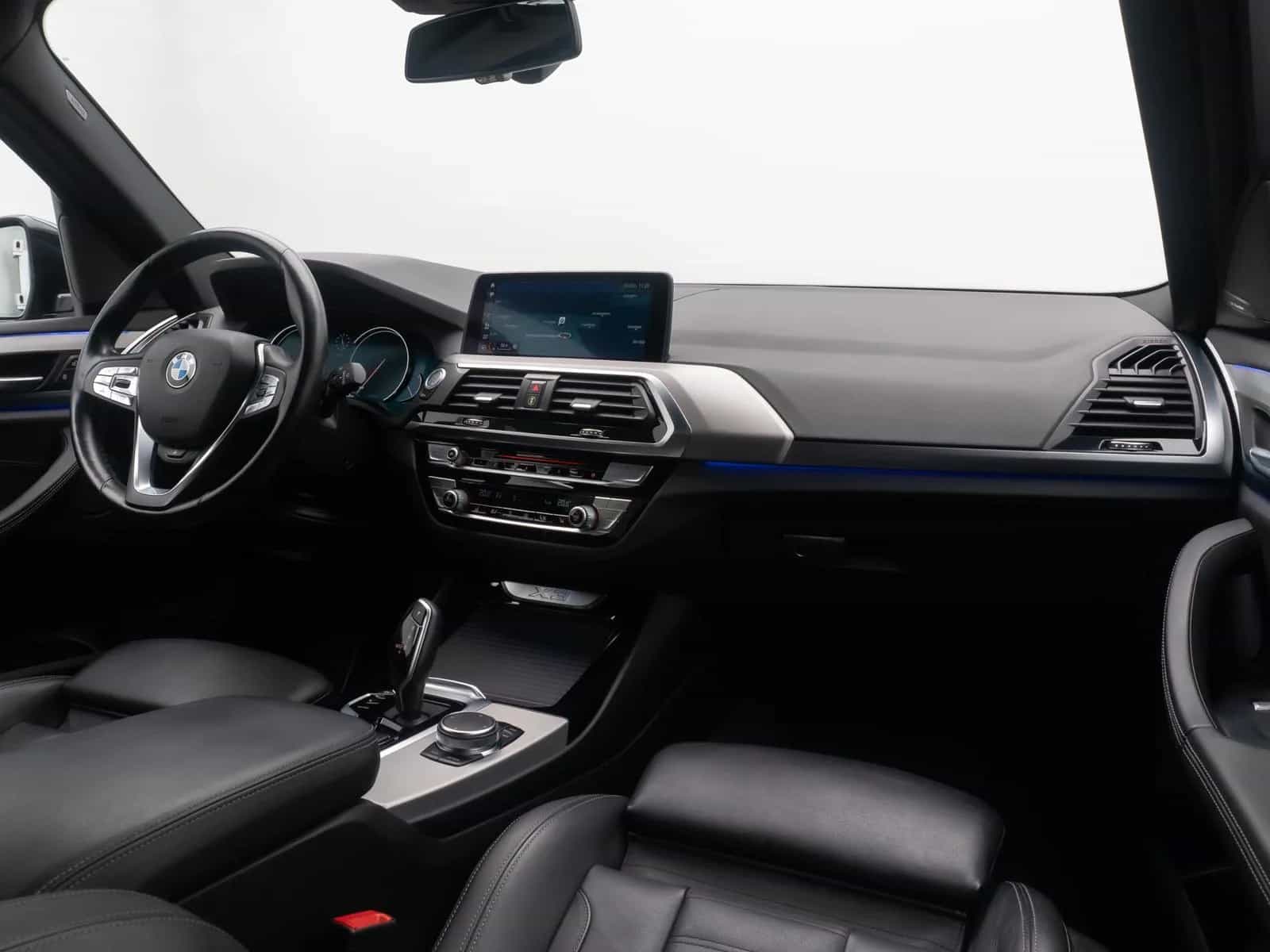 BMW X3 01/2019-photo-38