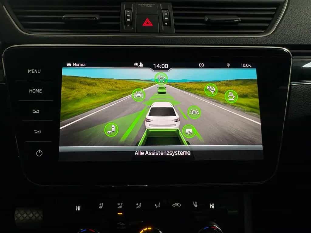 Skoda Superb Combi L&K 4x4*Navi*ViCo*AHK*Canton*Pano 02/2022-photo-19