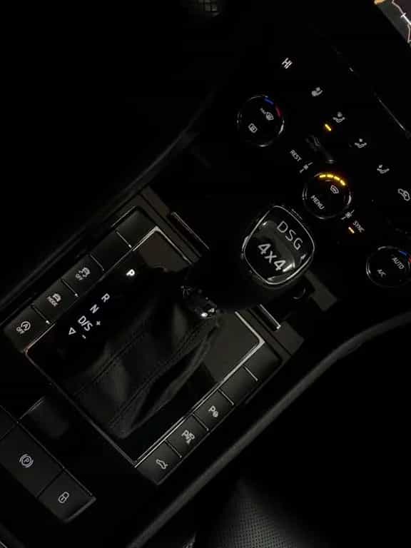Skoda Superb Combi L&K 4x4*Navi*ViCo*AHK*Canton*Pano 02/2022-photo-22