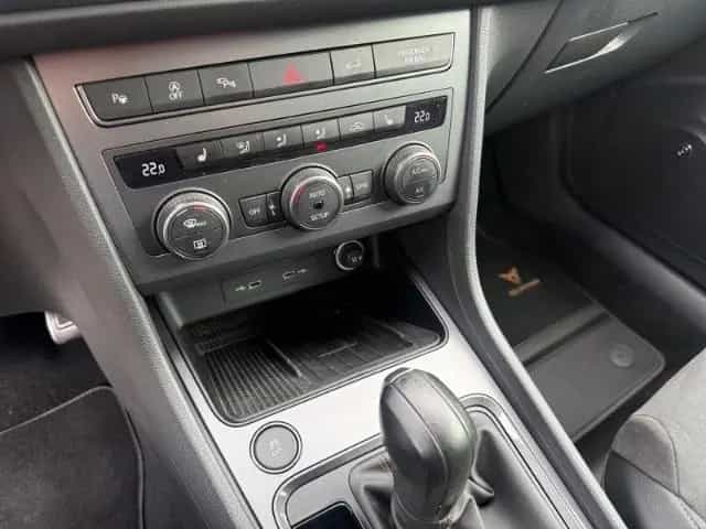 Cupra Ateca 2.0 TSI Navi,Tempomat,Carplay,Sportsitze,D 03/2023-photo-17