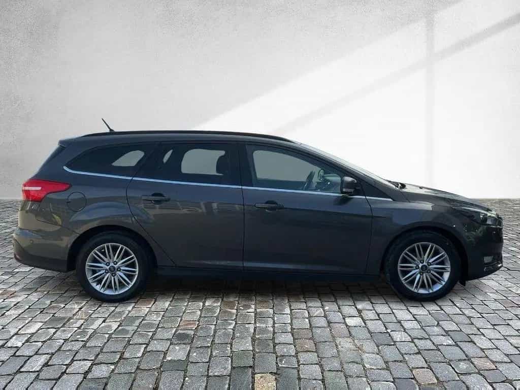 Ford Focus Cool & Connect 1.0 EcoBoost+WINTER-PAKET 06/2018-photo-4