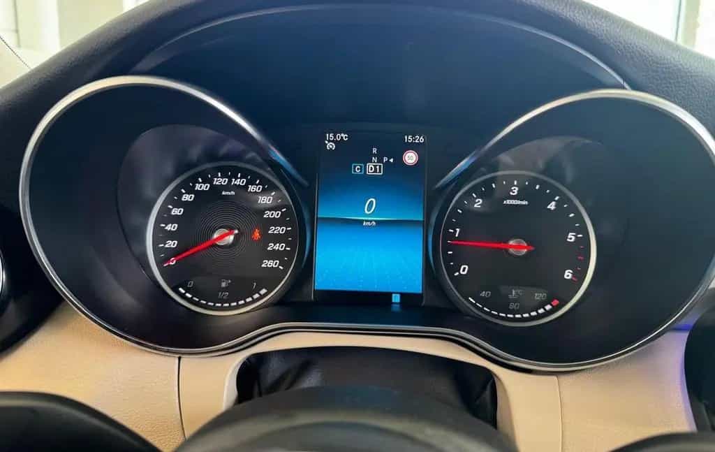 Mercedes-Benz C-Class 220 d Avantgarde LED ACC Kamera Schiebedach Am 07/2019-photo-16