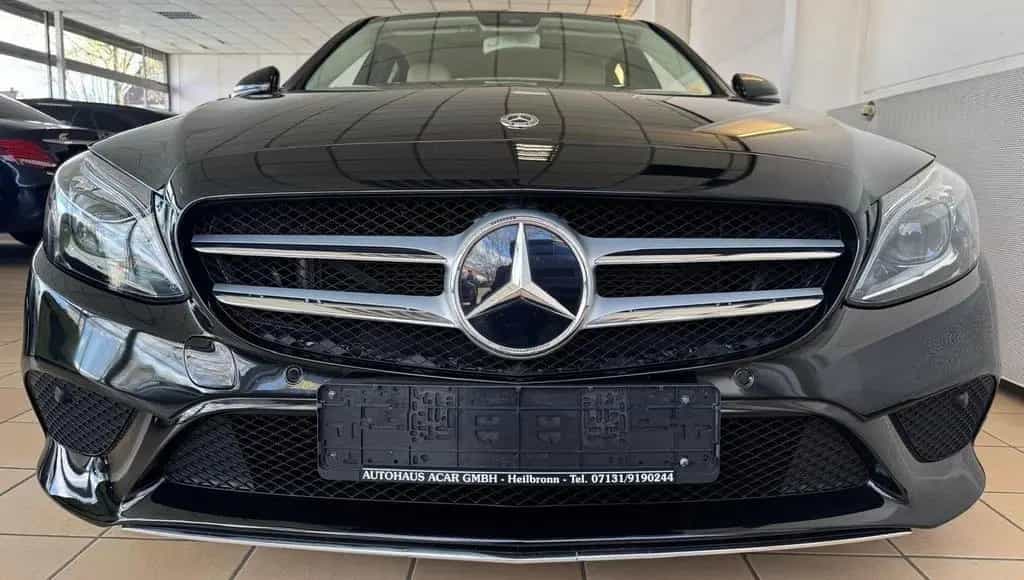 Mercedes-Benz C-Class 220 d Avantgarde LED ACC Kamera Schiebedach Am 07/2019-photo-3