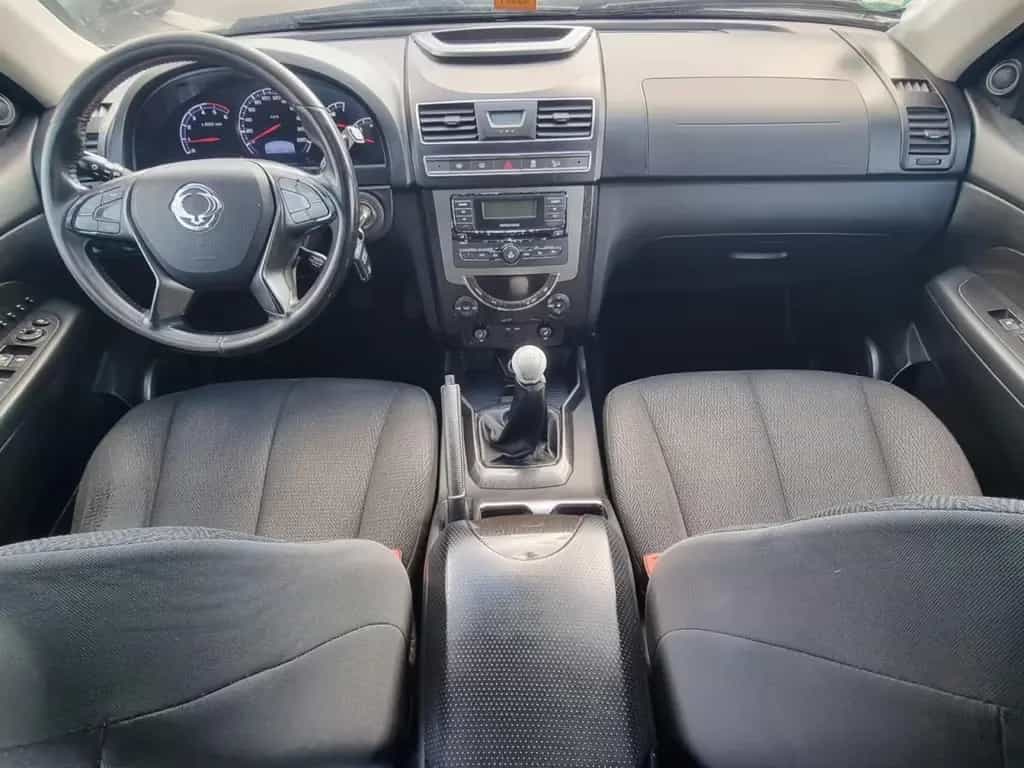 Ssangyong REXTON W Quartz 4WD W4x4/7 Sitzer/AHK Klima 09/2015-photo-17