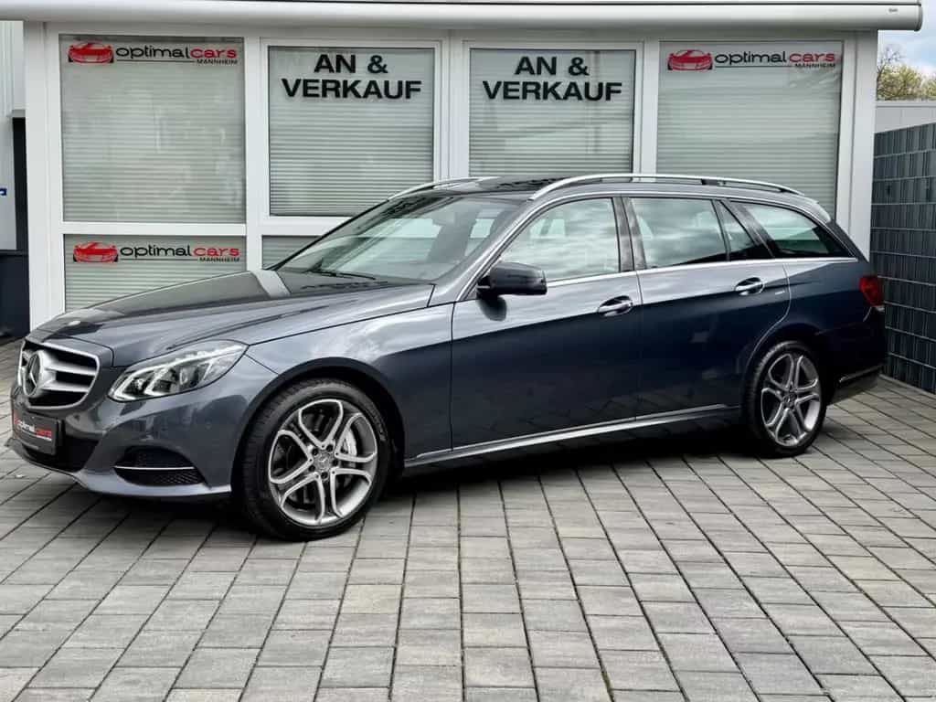 Mercedes-Benz E 500 E500 Kombi V8/ACC/STANDHZNG/360°/SITZBELÜFT/AHK 03/2014-photo-0