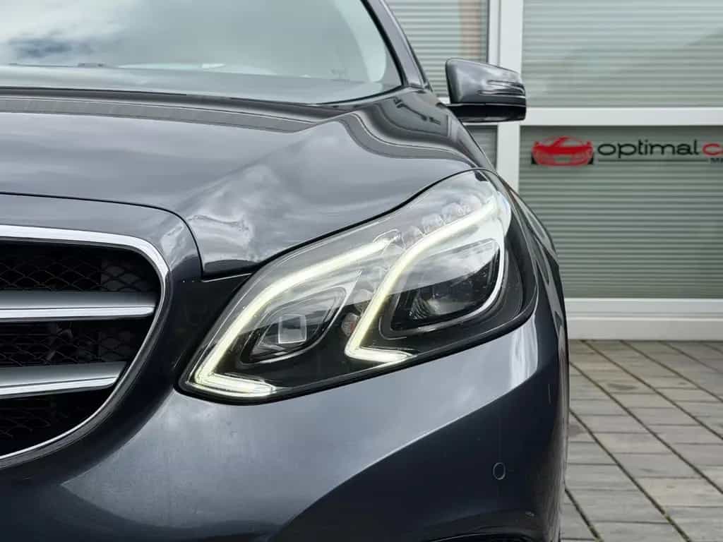 Mercedes-Benz E 500 E500 Kombi V8/ACC/STANDHZNG/360°/SITZBELÜFT/AHK 03/2014-photo-3