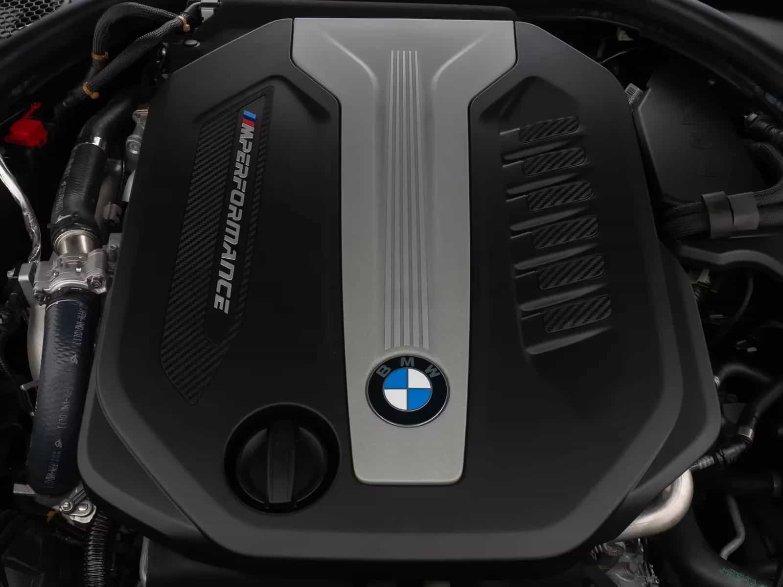 BMW 7 Series 04/2019-photo-13