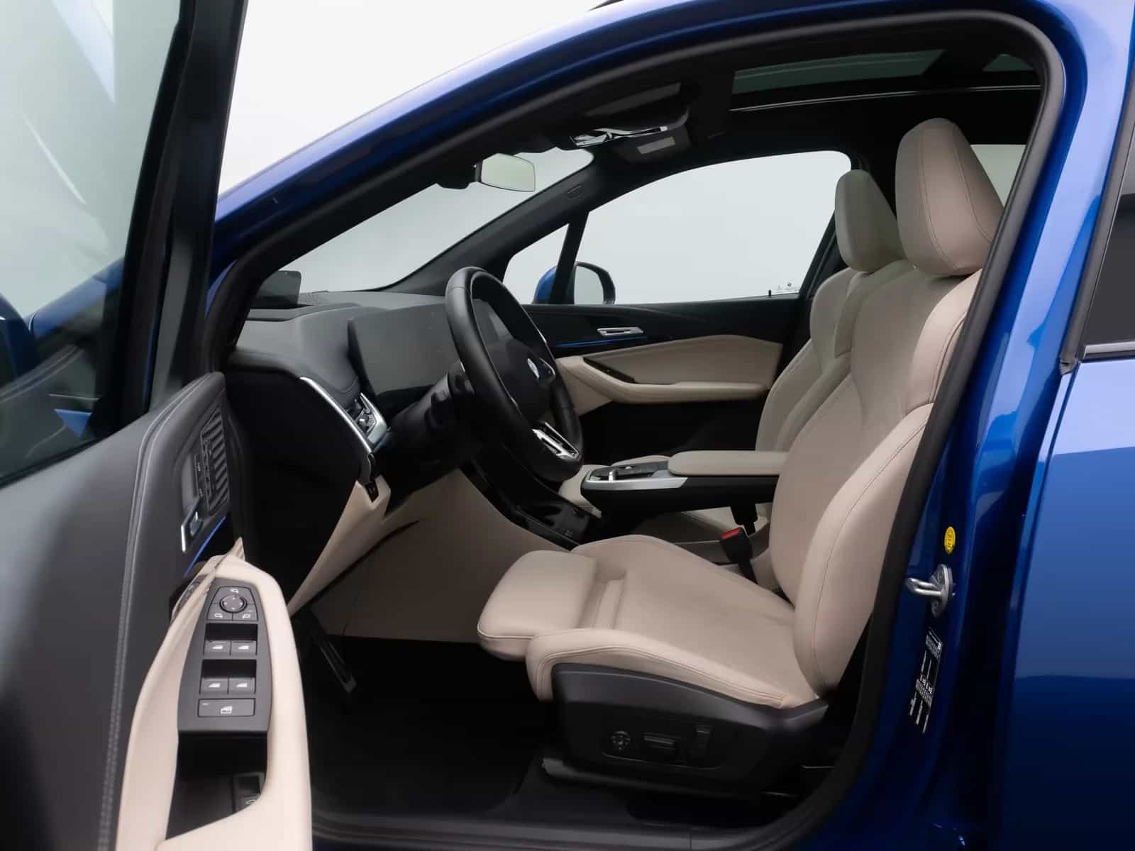 BMW 2 Series Active Tourer 02/2023-photo-18
