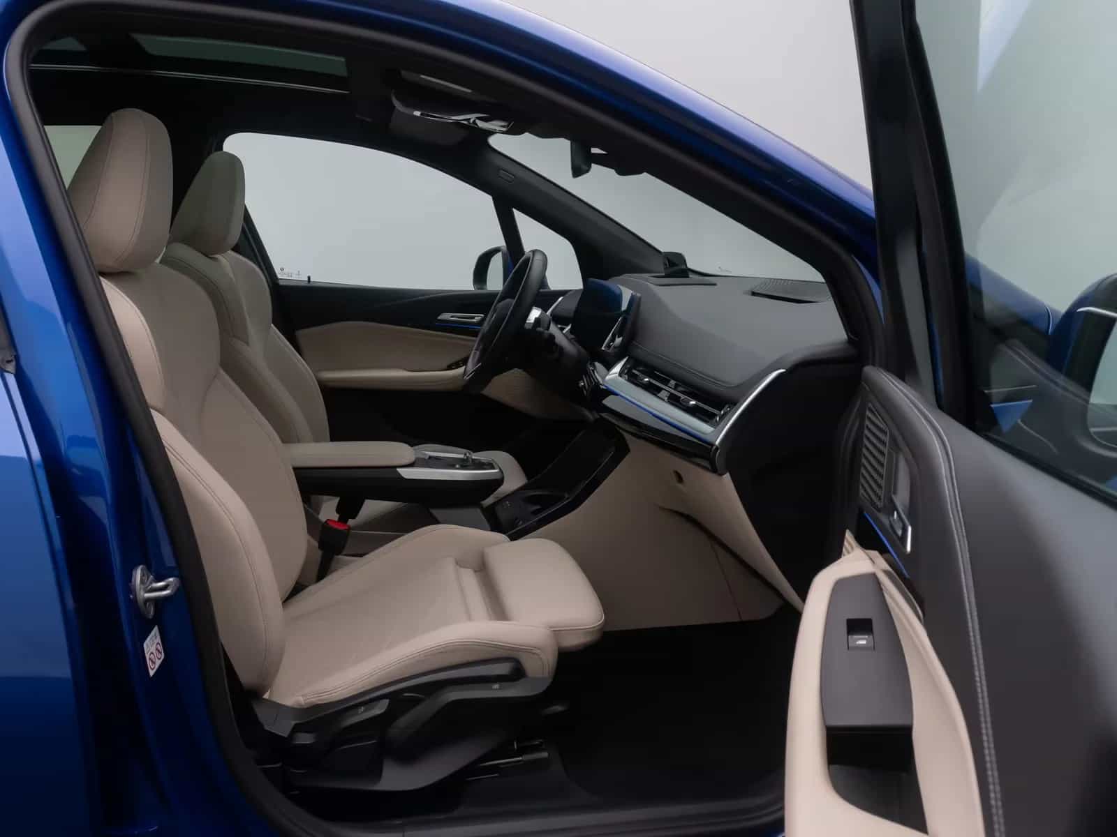 BMW 2 Series Active Tourer 02/2023-photo-23