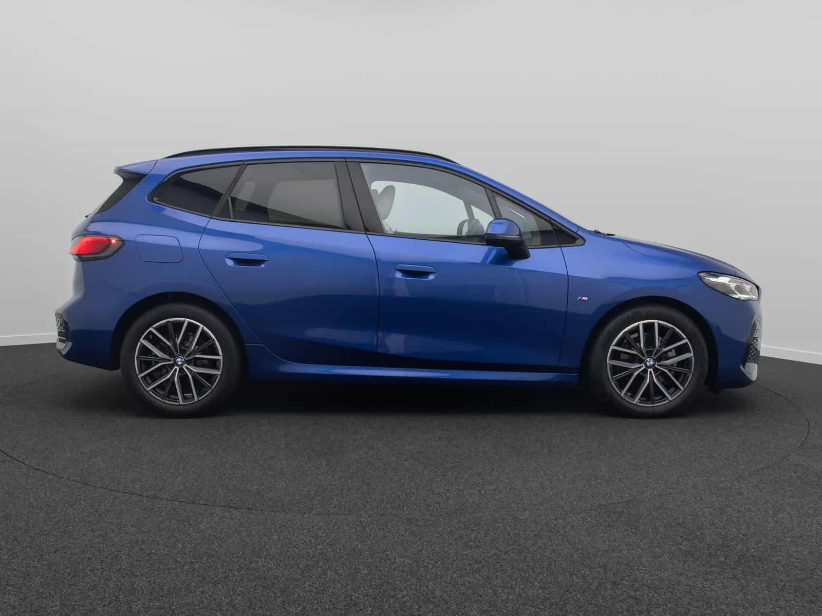 BMW 2 Series Active Tourer 02/2023-photo-4