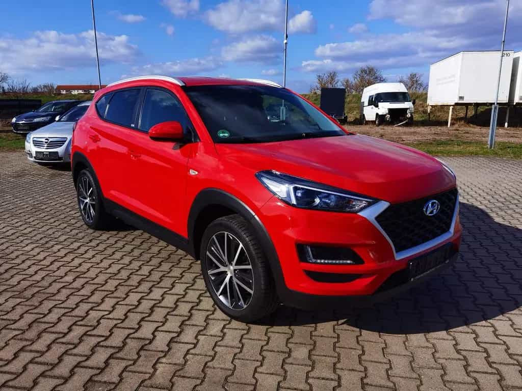 Hyundai TUCSON Klimaaut./Navi/Alu19Zoll/AHK/Tempomat 07/2020-photo-1