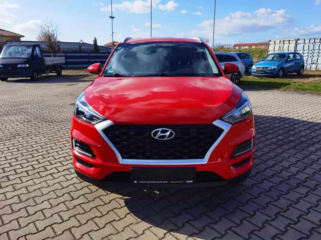 Hyundai TUCSON Klimaaut./Navi/Alu19Zoll/AHK/Tempomat 07/2020-photo-2