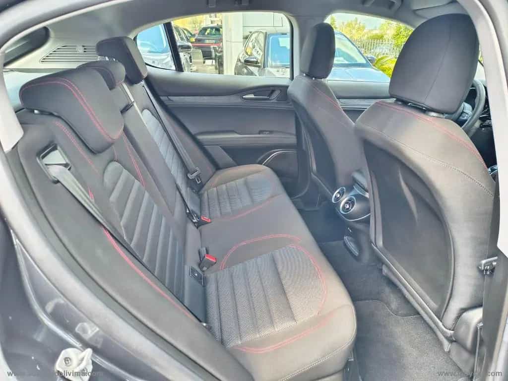 Alfa Romeo Stelvio ROMEO Stelvio 2.2 T.diesel 160CV AT8 RWD Bu 10/2021-photo-9