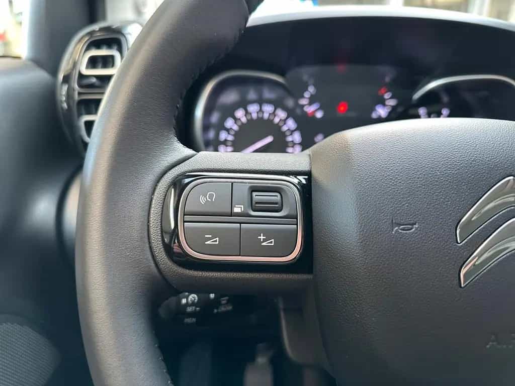 Citroën C3 Aircross Shine Pack mit AHK, Navi 03/2022-photo-12