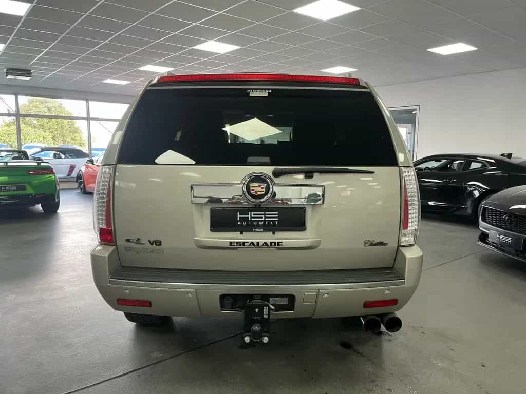 Cadillac Escalade 6,2l V8/EU-Modell/6-Sitzer/TÜV 2027/AHK 01/2010-photo-8