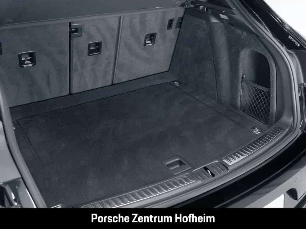 Porsche Macan Turbo Sportabgasanlage 21-Zoll BOSE LED 01/2021-photo-12