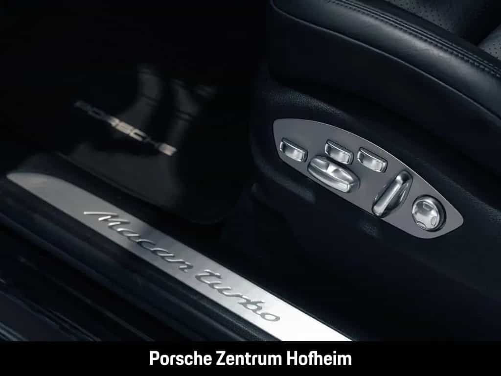 Porsche Macan Turbo Sportabgasanlage 21-Zoll BOSE LED 01/2021-photo-27