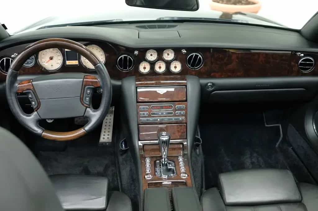Bentley Azure /BEWERTUNG NOTE 2+/SERVICE 12.000€/HISTORIE 07/2008-photo-13