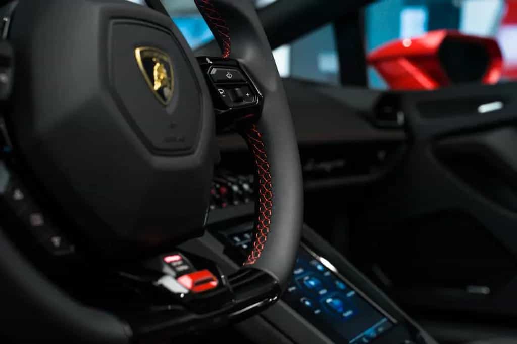 Lamborghini Huracán 06/2025-photo-14