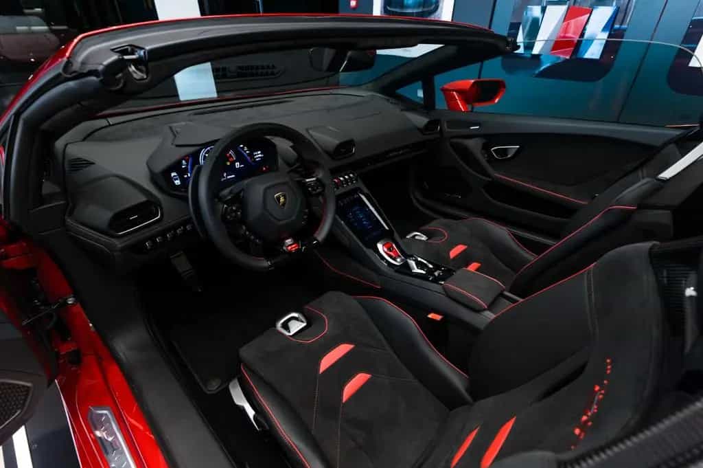 Lamborghini Huracán 06/2025-photo-17