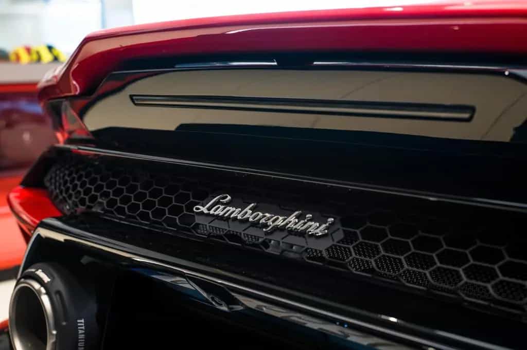 Lamborghini Huracán 06/2025-photo-8