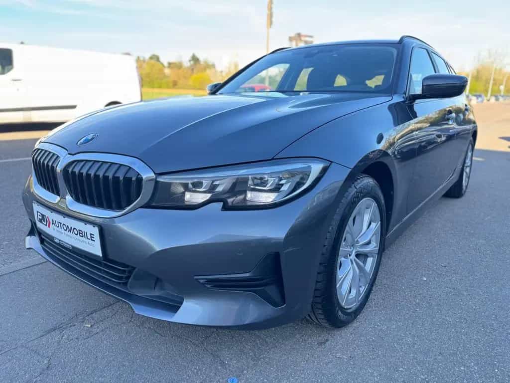 BMW 320 d Touring xDrive Navi LED Live Cockpit PDC 1 02/2022-photo-1