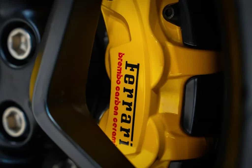 Ferrari F8 Spider*RACING-SEATS*LIFT*PASSENGER-DISPLAY* 07/2023-photo-10