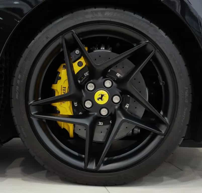 Ferrari F8 Spider*RACING-SEATS*LIFT*PASSENGER-DISPLAY* 07/2023-photo-11