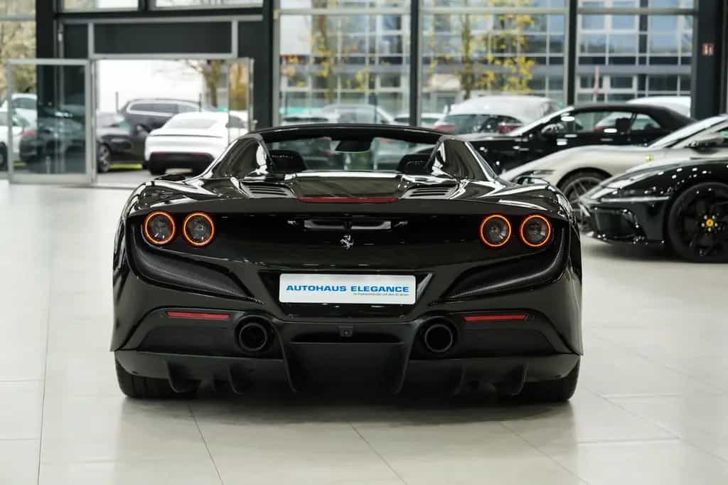 Ferrari F8 Spider*RACING-SEATS*LIFT*PASSENGER-DISPLAY* 07/2023-photo-33
