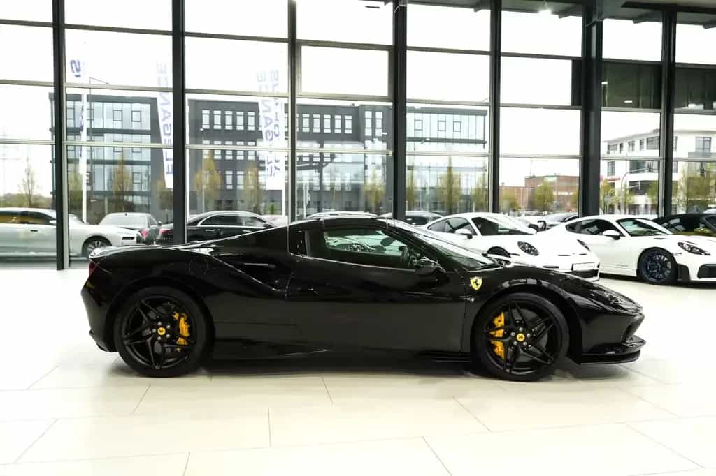 Ferrari F8 Spider*RACING-SEATS*LIFT*PASSENGER-DISPLAY* 07/2023-photo-6