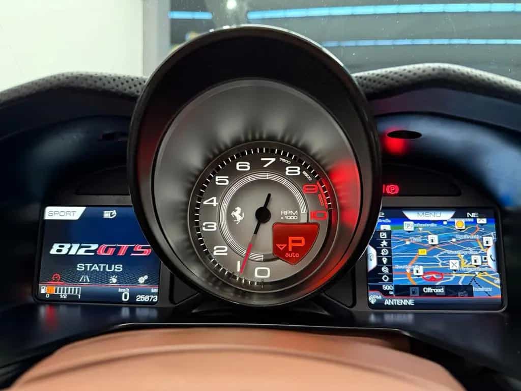 Ferrari 812 GTS/CARBON/LIFT/JBL/SURROUND VIEW/ALCANTARA 03/2024-photo-12
