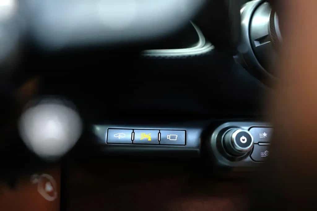 Ferrari 812 GTS/CARBON/LIFT/JBL/SURROUND VIEW/ALCANTARA 03/2024-photo-18