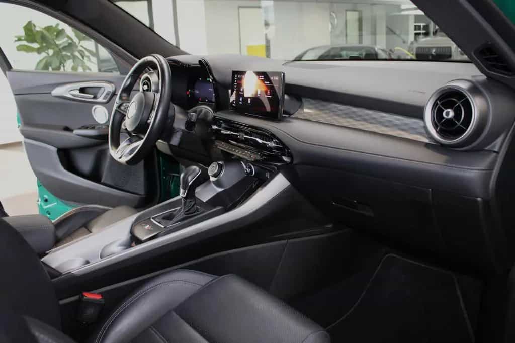Alfa Romeo Tonale TI DIESEL *VERDE MONTREAL* PREMIUM * 20" 12/2023-photo-8