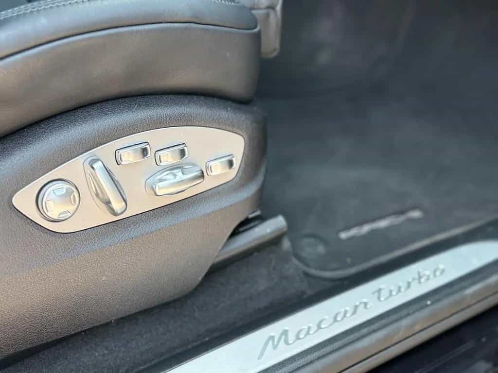 Porsche Macan TURBO 21"TURBORAD LED BOSE SAGA APPROVED 11/2019-photo-22